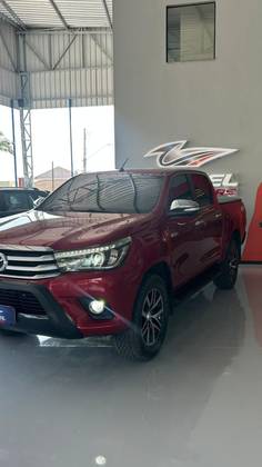 TOYOTA HILUX 2.8 SRV 4X4 CD 16V DIESEL 4P AUTOMÁTICO